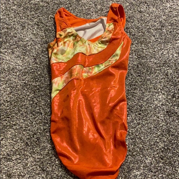 GK leo AM - Picture 2 of 2